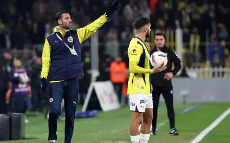 Fenerbahçe Yardımcı Antrenörü Salvatore Foti