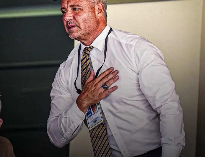 Fenerbahçe’de Yeni Başkan Sadettin Saran Oldu